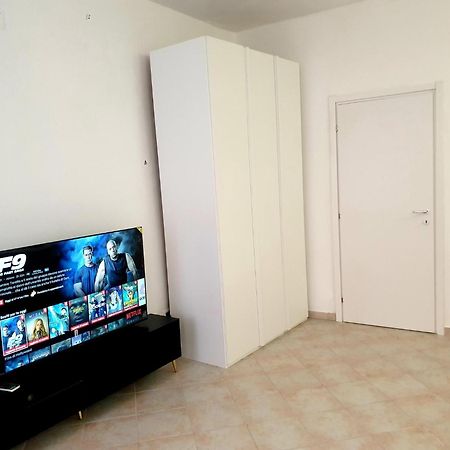 Elena&Bryan Guest House ลาสเปเซีย ภายนอก รูปภาพ